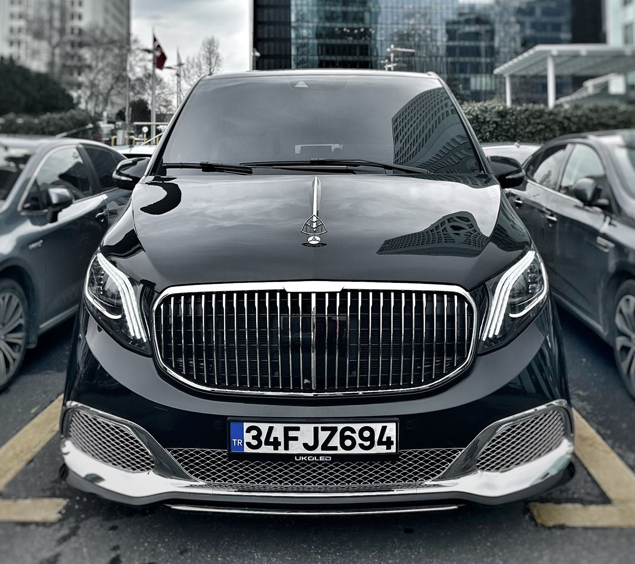 VIP Mercedes Maybach Private