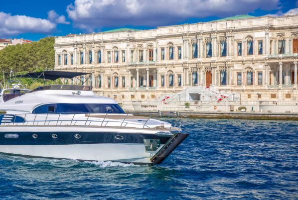 Private Yacht