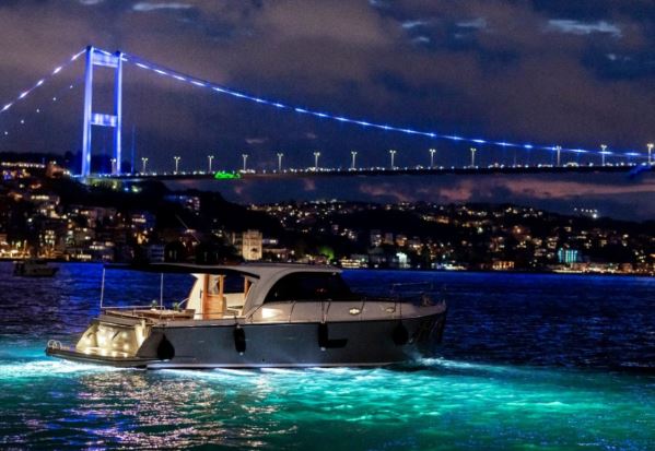 Private Yacht